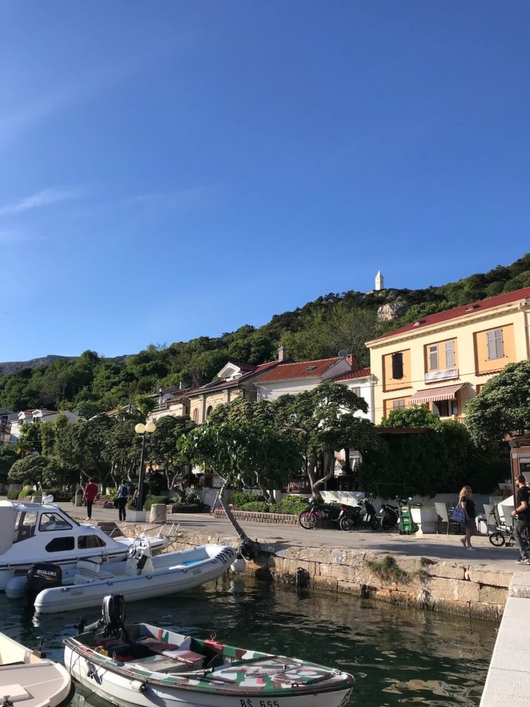 Port in Baška