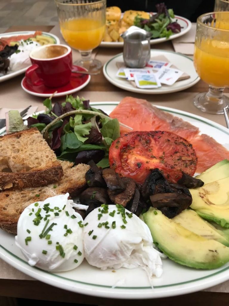 Brunch in Brunch Corner - La Virgen