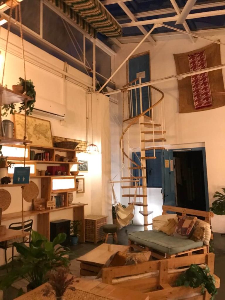 Cantagua hostel in Valencia.